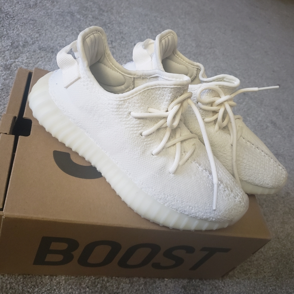 Yeezy Boost 350 V2